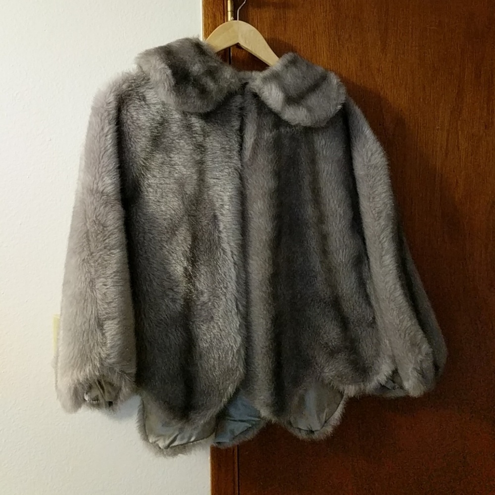 Vintage Sears synthetic fur cape